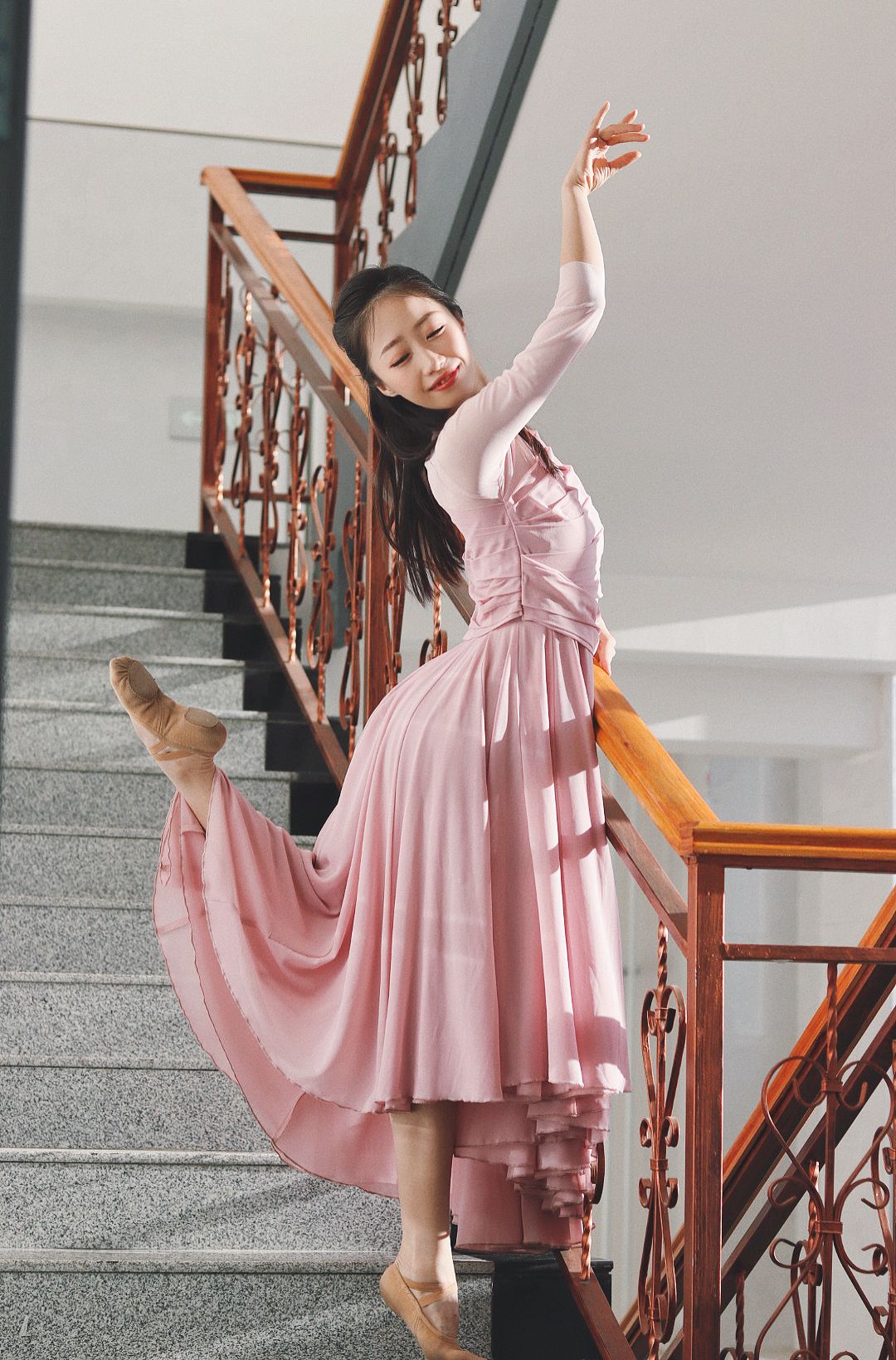 李輝