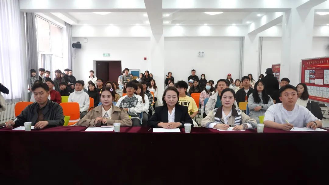 “青春筑夢 唱響北疆”呼和浩特民族學院2025年“十佳校園歌手”大賽復賽圓滿落幕